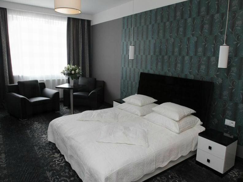 Hotel Europa Lubiń Rom bilde
